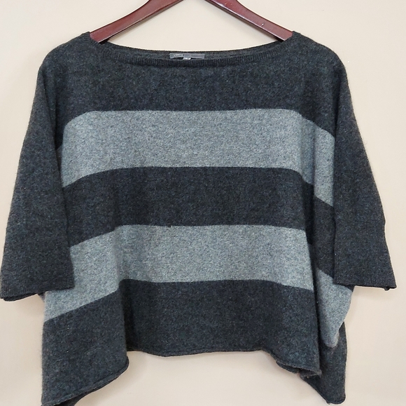 Vince Cashmere Striped Bateau Neckline Oversize Sweater Gray Size XS/S - Picture 2 of 4